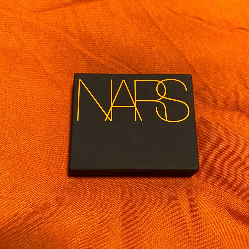 NARS bronzer/contour powder